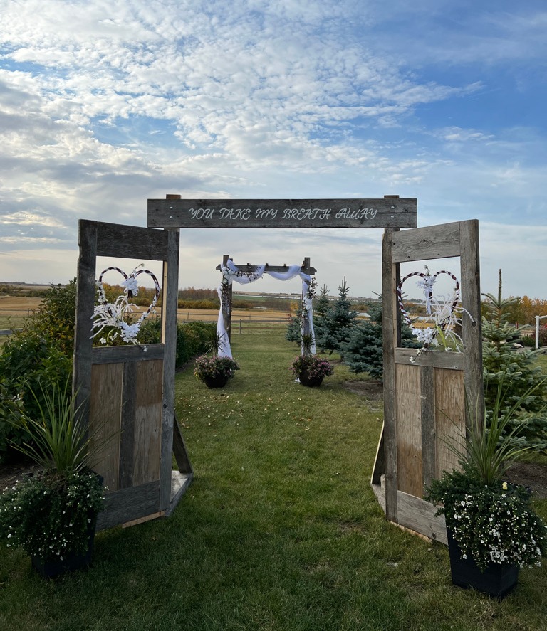 RUSTIC WEDDING DOORS OPEN