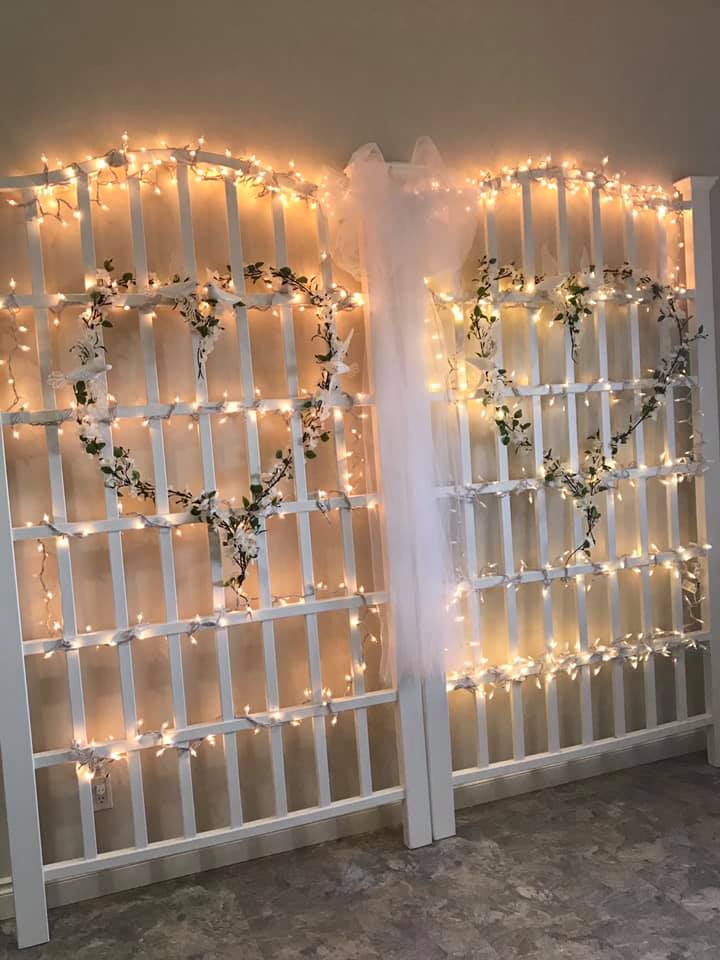 WHITE PVC TRELLIS
