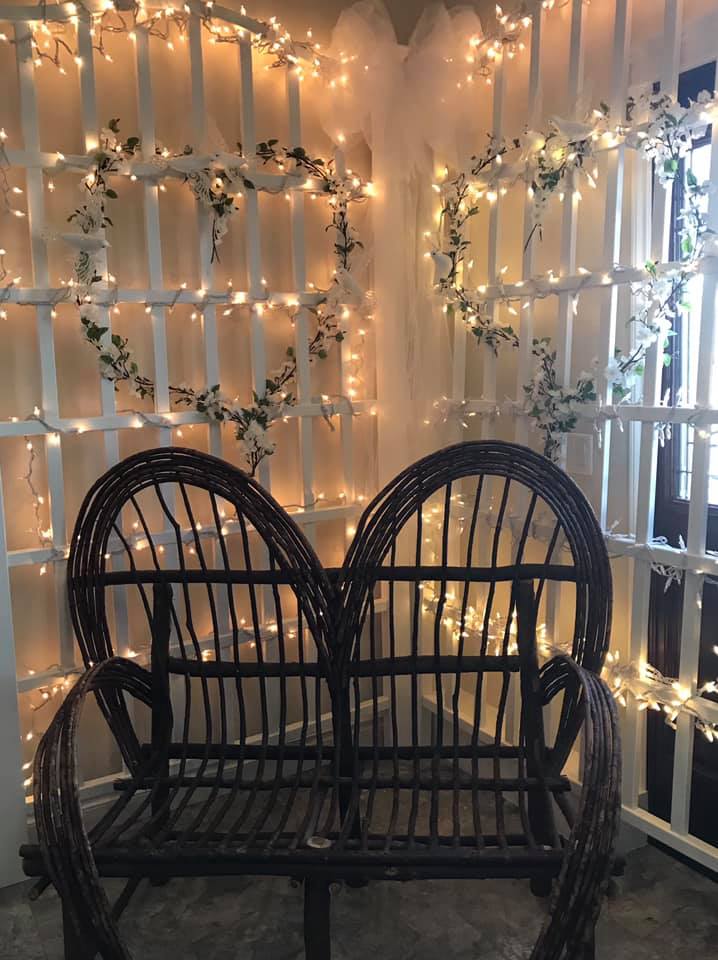 Willow Love seat
